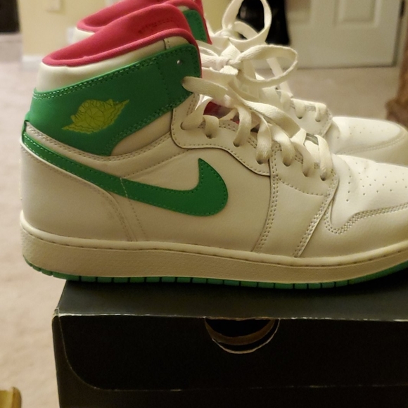 Girls jordans - Picture 3 of 9